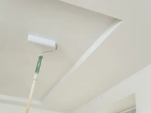 How Professional Decorators Transform Ceilings